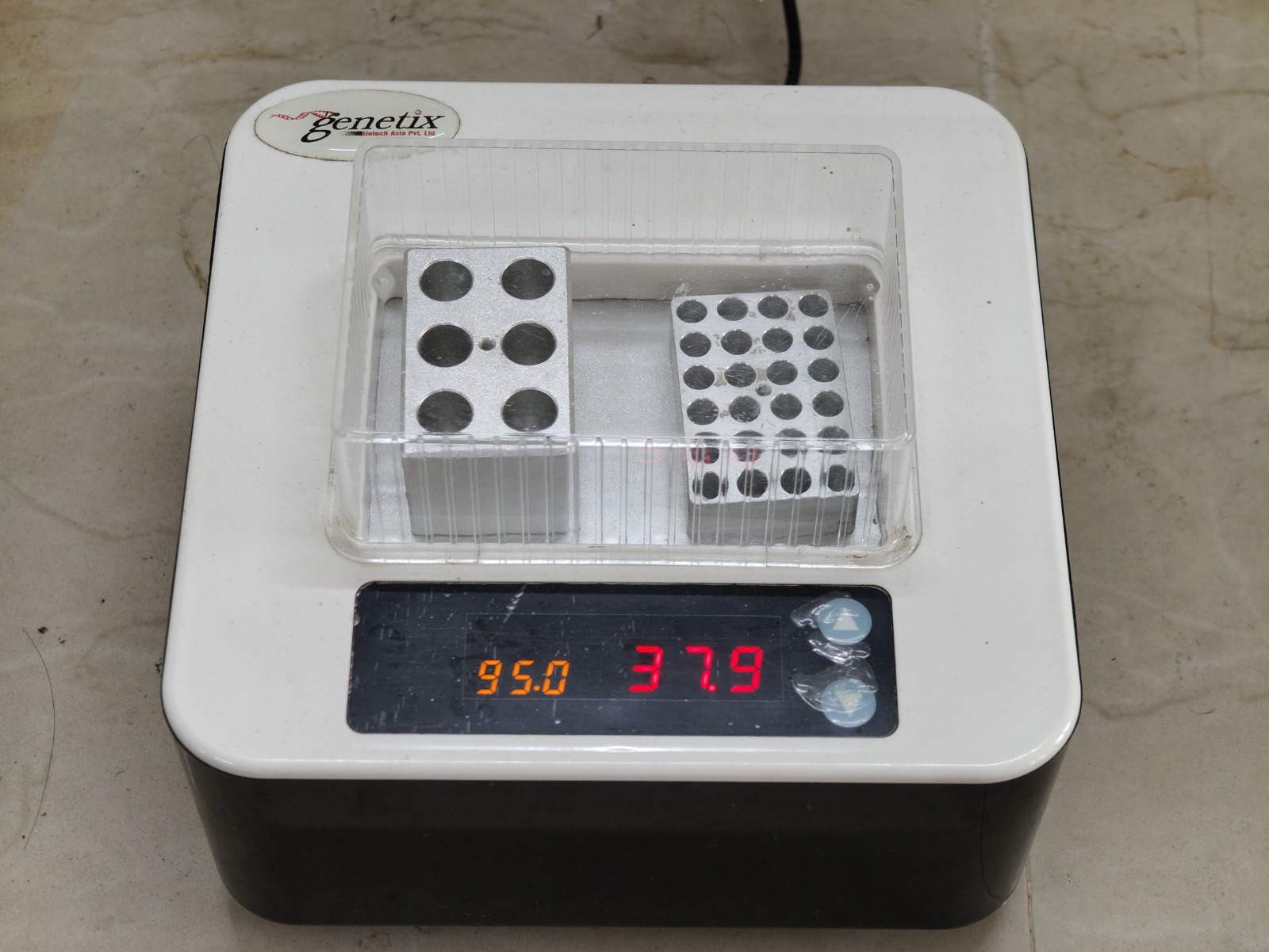 Lab Instrument 12